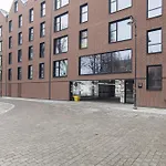 Exclusive Riverfront With Ac & Parking In By Renters * Gdansk