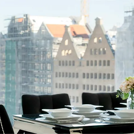 Exclusive Riverfront With Ac & Parking In By Renters Appartement