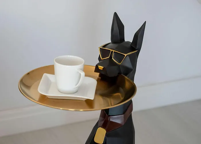 Apartman Large Air Conditioned By The River In With Parking And Desk By Renters *